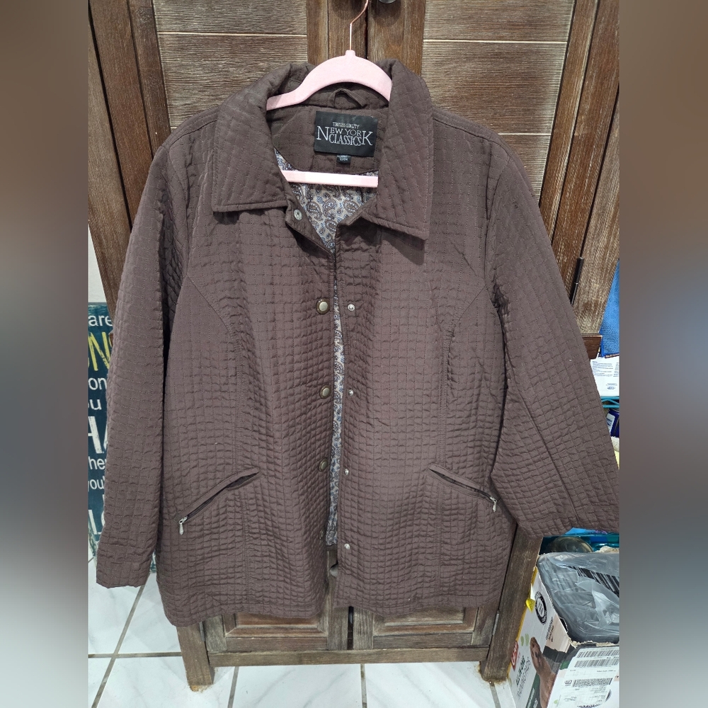 New York Classics Women's Lightly Quilted Plus Size Brown Jacket 22/24 Snap Up
